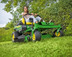 John Deere Z315E Zero-Turn Mower -Xtract Power 1 0000s 0001 r2g066935 LSC