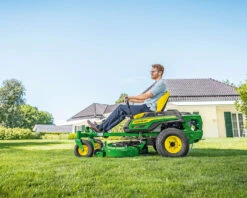 John Deere Z320M Zero-Turn Mower 9 John Deere Z320M Zero-Turn Mower -Xtract Power 1 0000s 0001 r2g067164 LSC