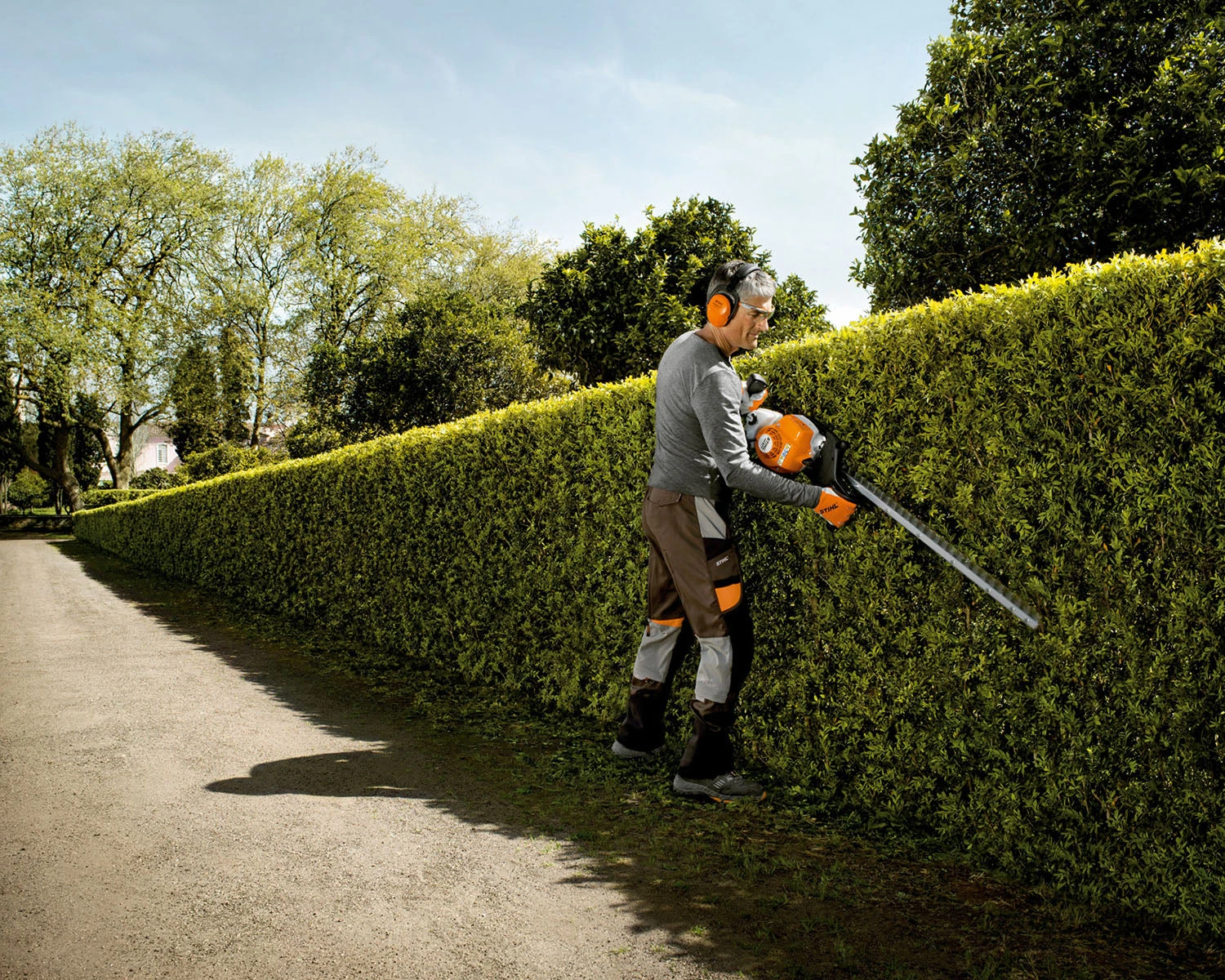 Stihl HS87T-30 Hedgetrimmer 4 Stihl HS87T-30 Hedgetrimmer - Image 2