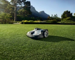 Husqvarna Automower 450X NERA Robotic Lawnmower 15 Husqvarna Automower 450X NERA Robotic Lawnmower -Xtract Power 1 0003 UM 616245 2