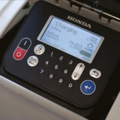 Honda Miimo HRM310 Robotic Lawnmower 11 Honda Miimo HRM310 Robotic Lawnmower -Xtract Power 5Mainimage3