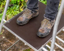 Henchman Hi-Step Platform Ladder 11 Henchman Hi-Step Platform Ladder -Xtract Power 5 a6a4f951 ef59 4f27 8f25 2baef1b47135