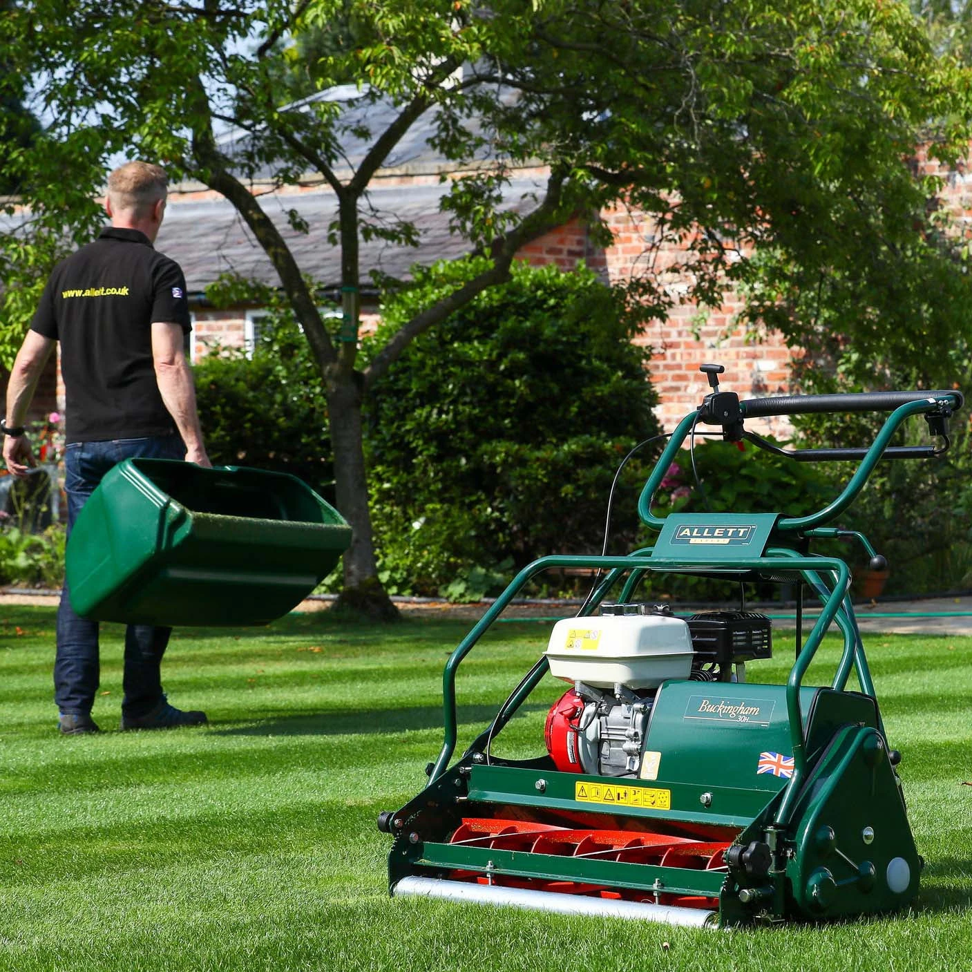 Allett Buckingham 30H Lawnmower 5 Allett Buckingham 30H Lawnmower - Image 3