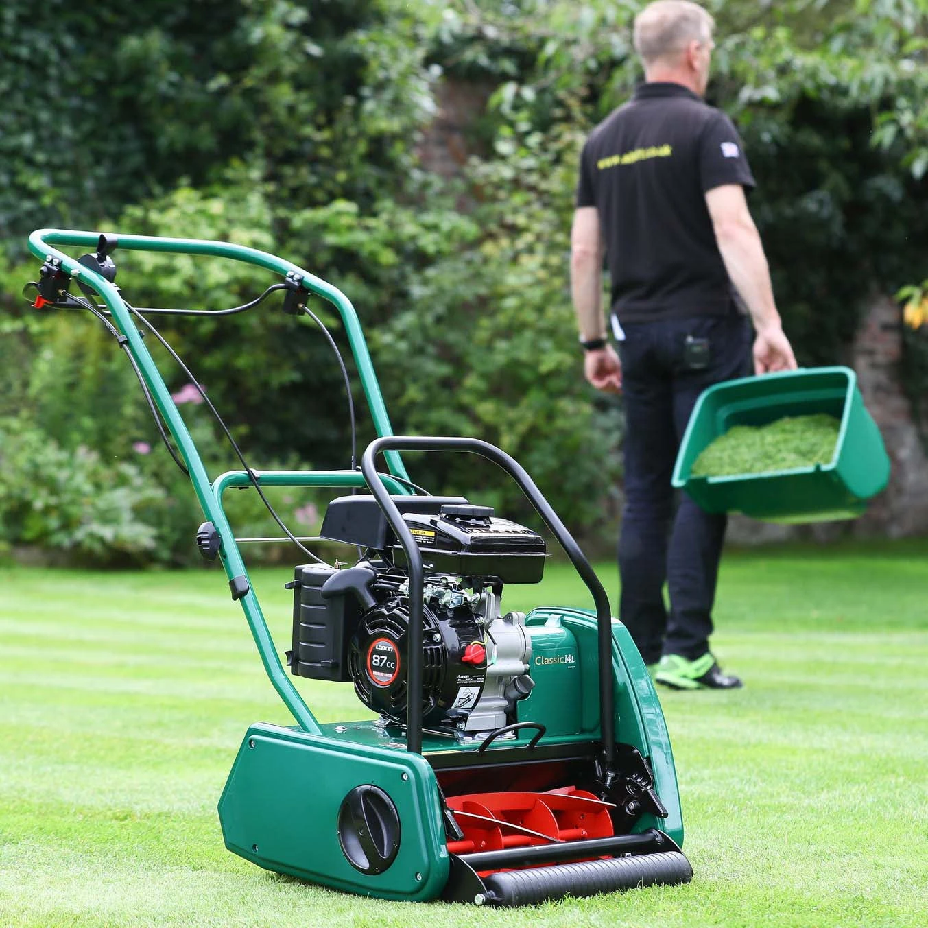 Allett Classic 14L Lawnmower 6 Allett Classic 14L Lawnmower - Image 4