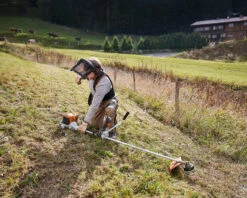 Stihl FS91 Brushcutter 7 Stihl FS91 Brushcutter -Xtract Power FS91Brushcutterstartingup