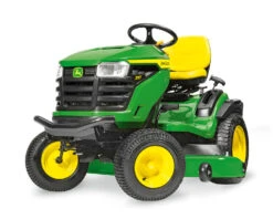 John Deere X167 Lawn Tractor -Xtract Power Greendeck 0000s 0001 r2f001120 LSC 01