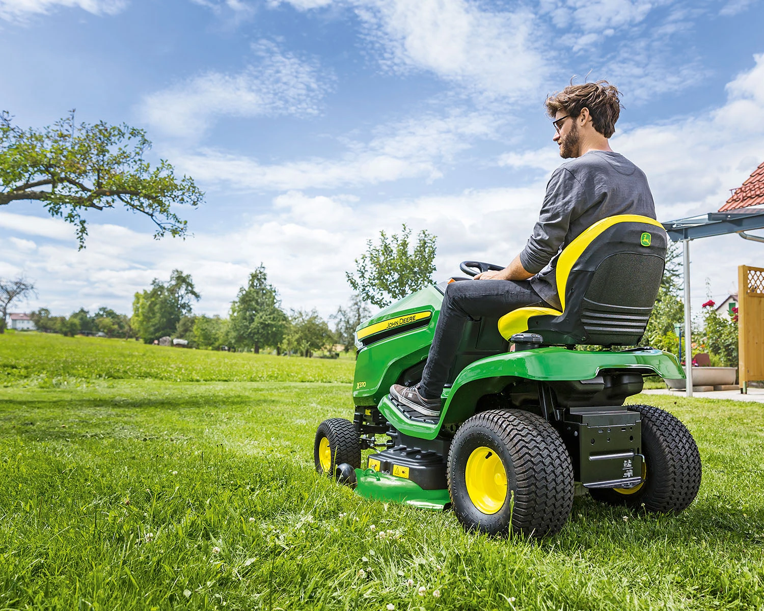 John Deere X370 Lawn Tractor (Power Unit Only) 5 John Deere X370 Lawn Tractor (Power Unit Only) - Image 3