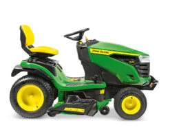John Deere X167 Lawn Tractor -Xtract Power Greendeck 0000s 0002 r2f001117 LSC 01