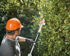 Stihl HLA56 Cordless Long Reach Hedgetrimmer 11 Stihl HLA56 Cordless Long Reach Hedgetrimmer -Xtract Power HLA56