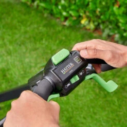 Hayter Hawk 43 AD Cordless Lawnmower 17 Hayter Hawk 43 AD Cordless Lawnmower -Xtract Power HawkSelfPropelledFeature