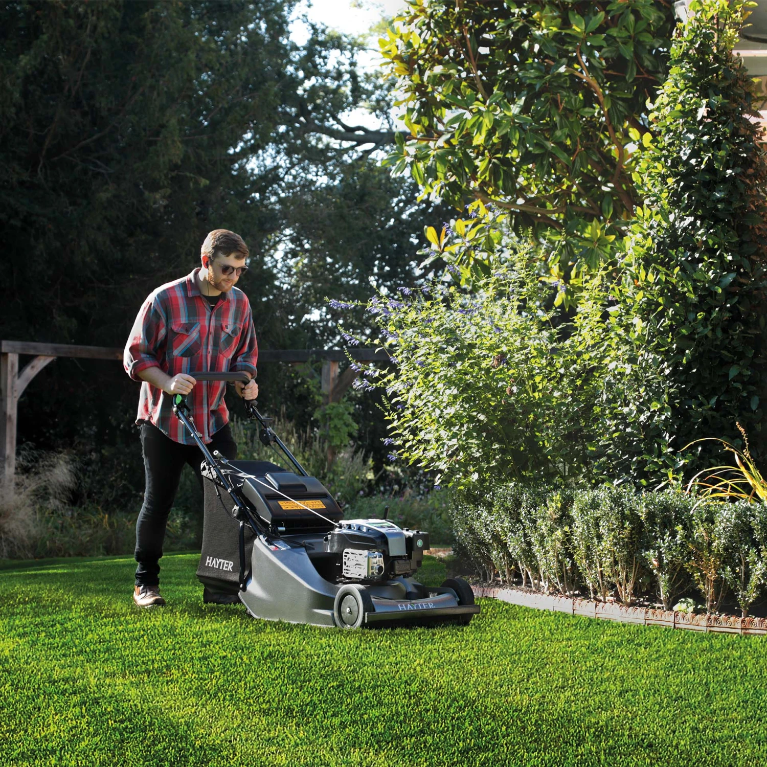 Hayter Harrier 56 Pro Autodrive BBC Lawnmower 4 Hayter Harrier 56 Pro Autodrive BBC Lawnmower - Image 2