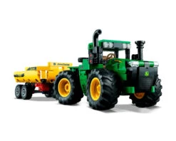 John Deere LEGO Technic 9620R 4WD Tractor - MCLEGO421360 8 John Deere LEGO Technic 9620R 4WD Tractor - MCLEGO421360 -Xtract Power MCLEGO4213602