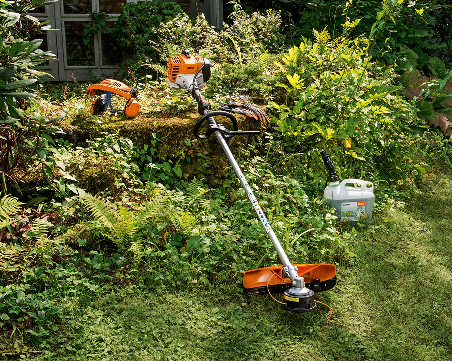 Stihl FS94RC-E Brushcutter 5 Stihl FS94RC-E Brushcutter - Image 3