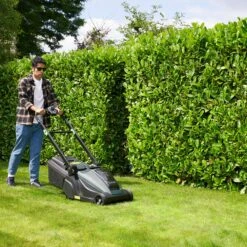 Hayter Hawk 43 AD Cordless Lawnmower 13 Hayter Hawk 43 AD Cordless Lawnmower -Xtract Power Mainimage6