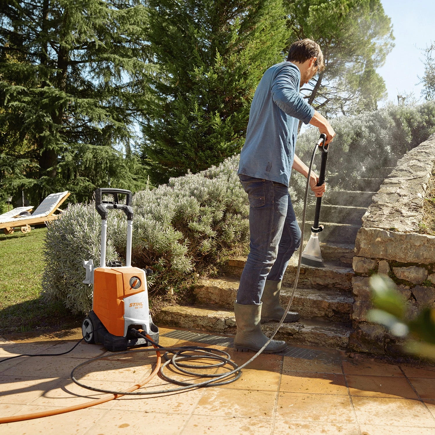 Stihl RE110 PLUS Pressure Washer 4 Stihl RE110 PLUS Pressure Washer - Image 2