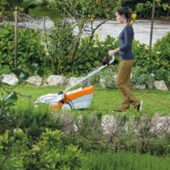 Stihl RME235 Lawnmower -Xtract Power RM RME235 Lifestyke